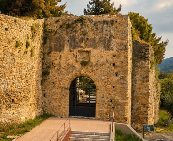 kalamata-castle